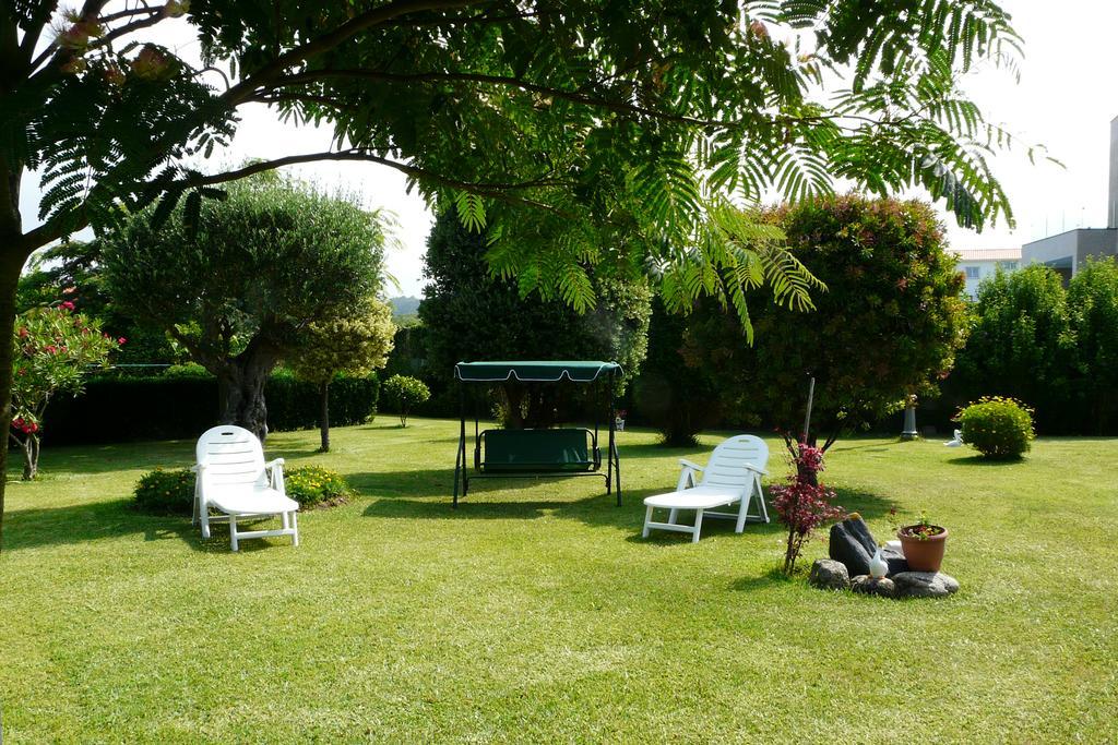 Pension Casa Carmela Playa de la Lanzada Exterior photo